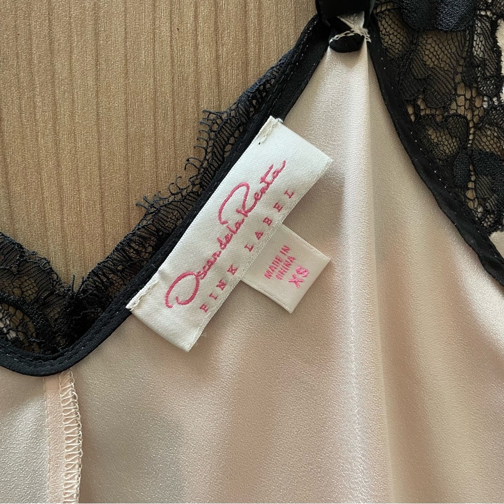 Oscar De La Renta Blush Pink Long Satin Slip Dress with Black Lace - Size XS - Picture 8 of 11